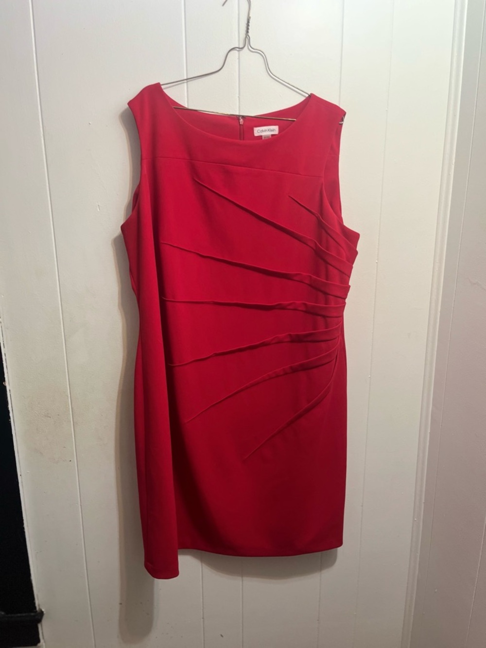 Calvin Klein Scarlet Red Sleeveless Sheath Dress